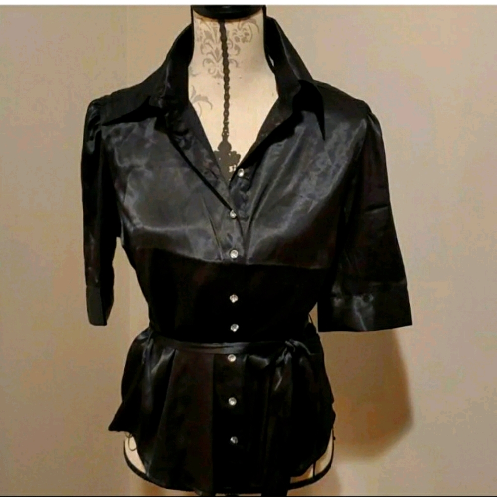 JR'S NWT Wet Seal 50's pinup blouse